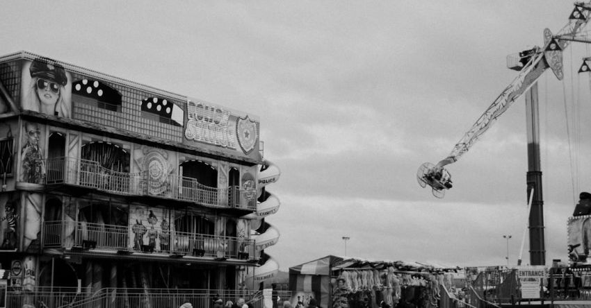 Attractions - Black and white photo of a construction site